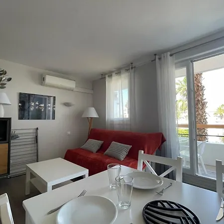 Les Cigales De Idéalement Placé Proche De La Le Grau-du-Roi