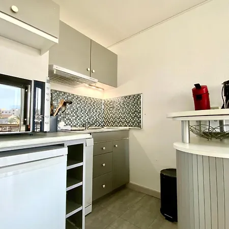 Apartment Les Cigales De A Pied A 2 Min Le Grau-du-Roi